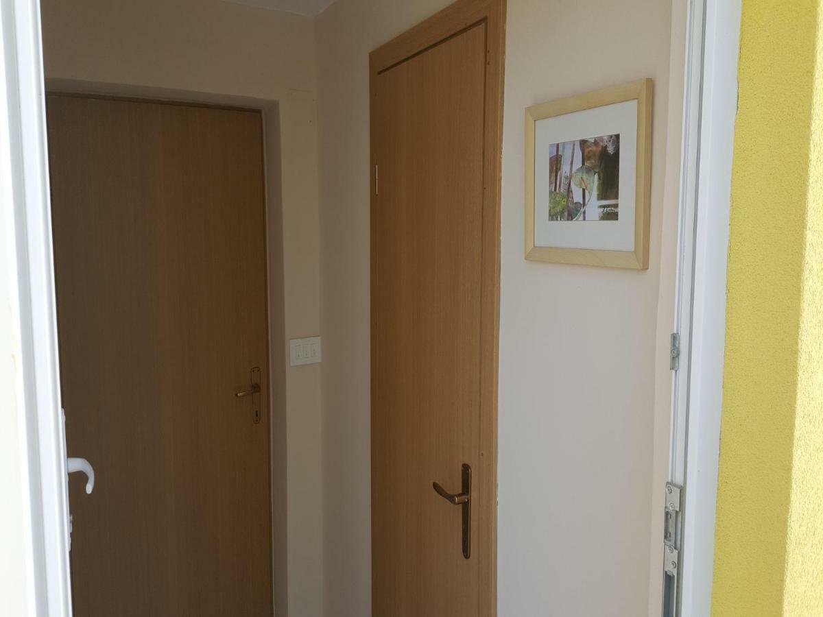 Apartment Silvija Liznjan Ngoại thất bức ảnh