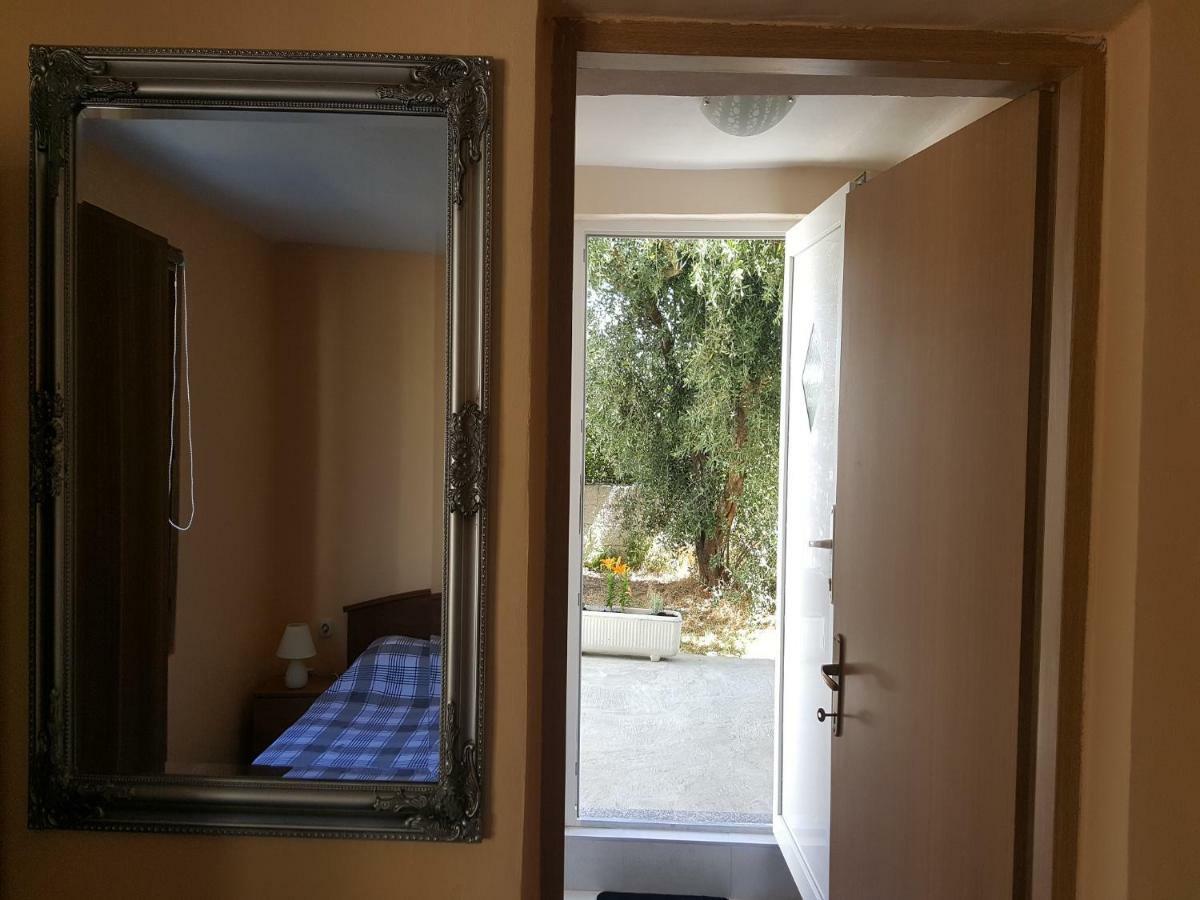 Apartment Silvija Liznjan Ngoại thất bức ảnh
